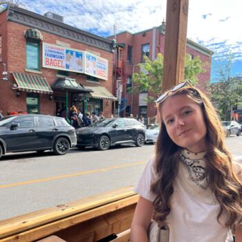 Babysitter Montreal: Andrean