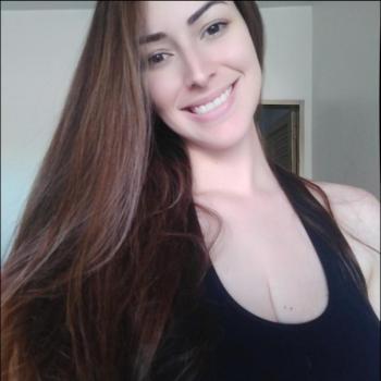 Babysitting Jobs in Uberlândia: babysitting job Marcela