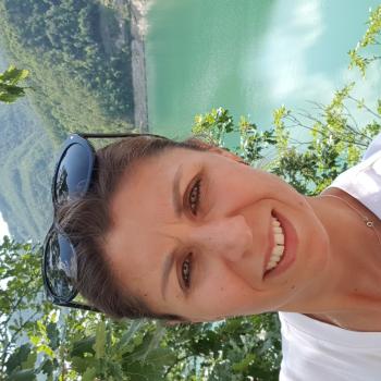 Lavoro per babysitter a Riccione: lavoro per babysitter Ionela