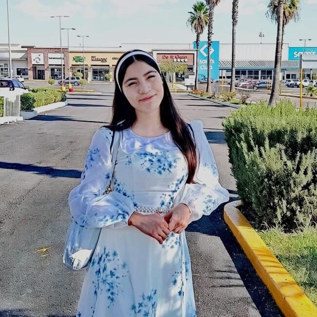Babysitter in Monclova: Noemi