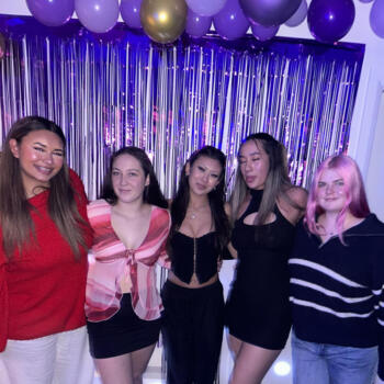 Babysitter in Christchurch: Eva