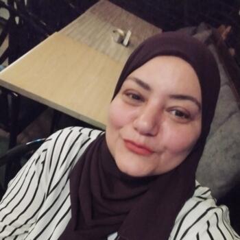 Babysitter in Cairo: Lamyaa
