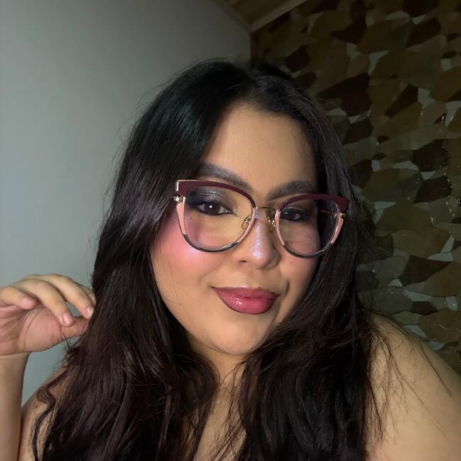 Babysitter in Juan Viñas: Alexia