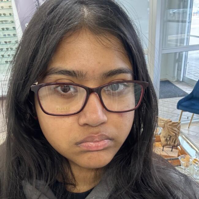 Babysitter in Vaughan: Aarthiga