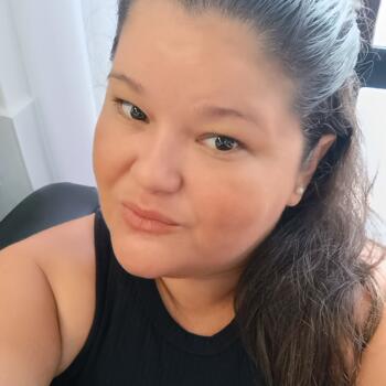 Babysitter in Ubatuba: Stephanie
