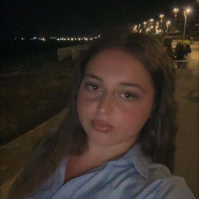Babysitter in Portici: Sabrina
