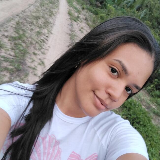 Babysitter in São Luís: Elidiane