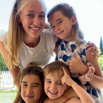 Babysitter in Bordeaux: Jule