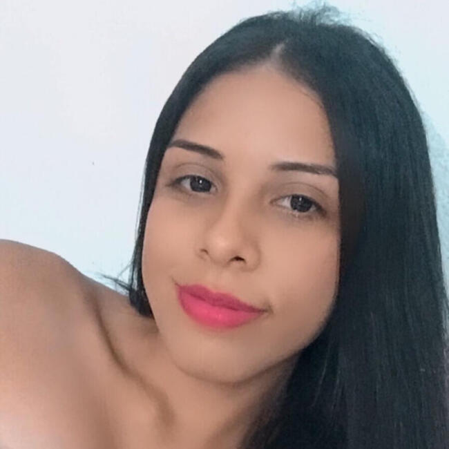 Babysitting job in Ananindeua: Angelica