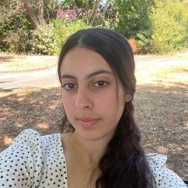 Babysitter in Toulouse: Chaymae