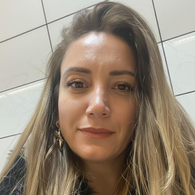 Babysitting job in Fatih (İstanbul): Berna