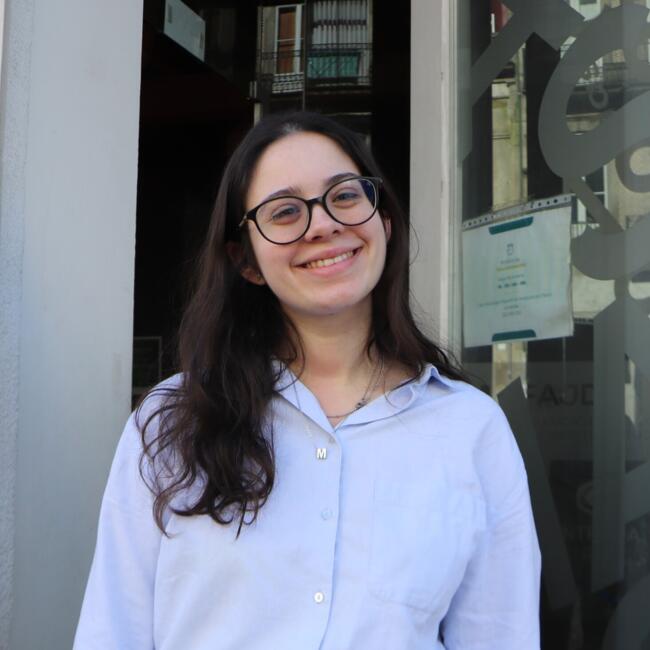 Babysitter in Porto: Maria