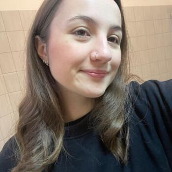 Babysitter in Bordeaux: Juliette