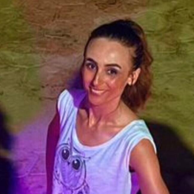 Babysitter in Casablanca: Amina