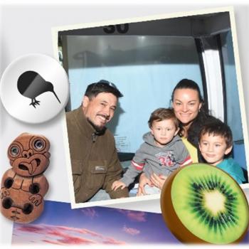 Babysitting job Auckland Airport: babysitting job Renata Smit