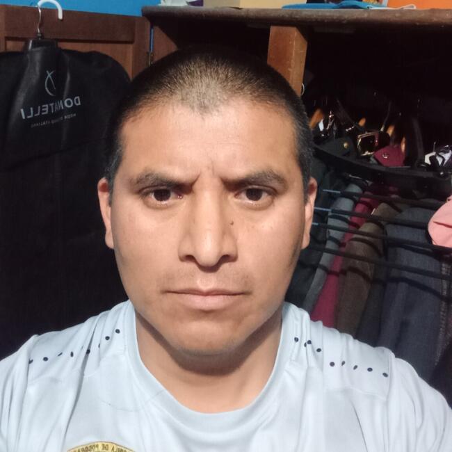 Babysitting job in Huancayo: Kike