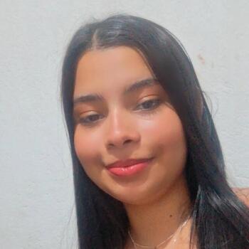 Babysitter in Fortaleza: Jane kelly