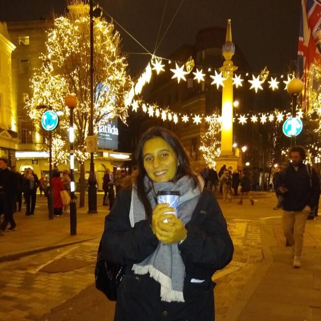 Babysitter in Marbella: Valentina