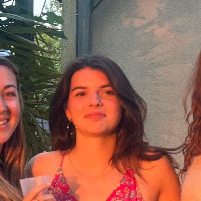 Babysitter in Nantes: Clotilde