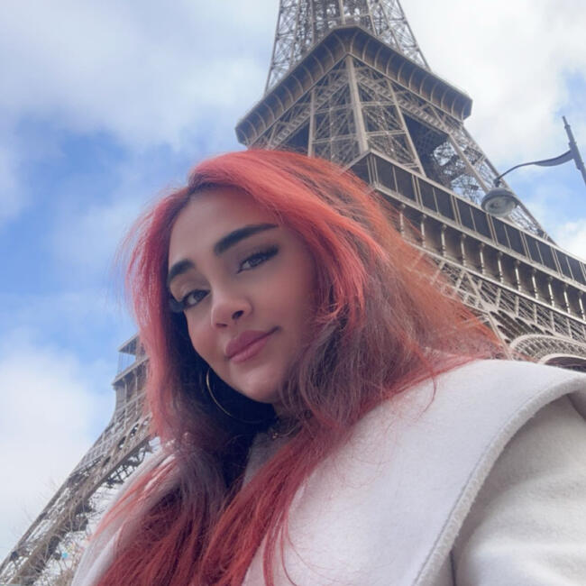 Babysitter in Etterbeek: Dayana