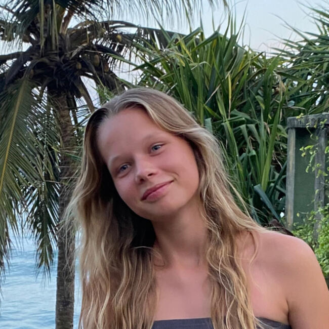 Babysitter in Kapellen: Anna