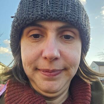 Babysitter in Rugby: Jo