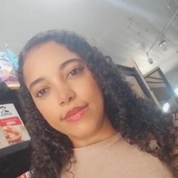 Babysitter in Maceió: Maria