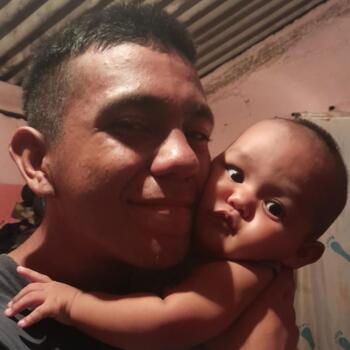 Babysitting job in Maracay: babysitting job Henry