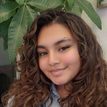 Oppas in Den Haag: Charisha