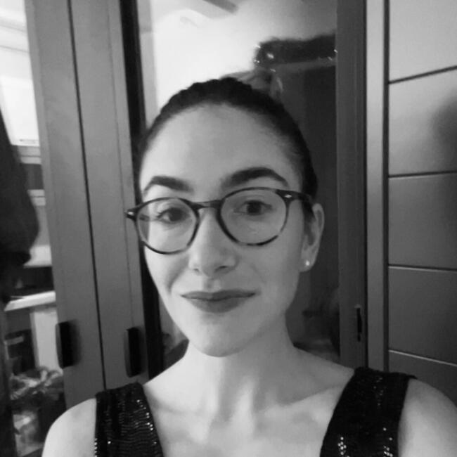 Babysitter in Girona: Laura