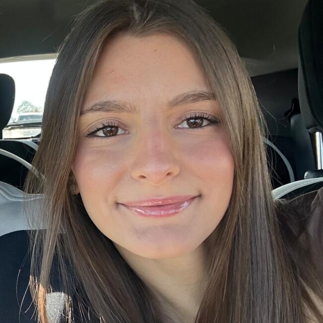 Babysitter in San Giovanni Lupatoto: Elisa