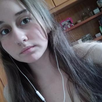 Babysitter Sorocaba: Sophia