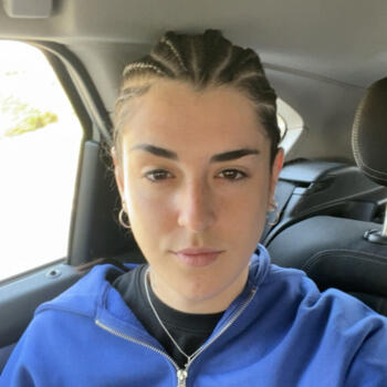 Babysitter in Vitoria-Gasteiz: Angela