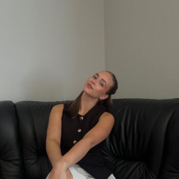 Babysitter in Aespa: Maarja-Lii
