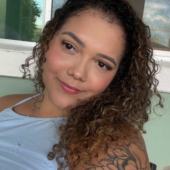 Babysitter in Brasília: Ana Carolina