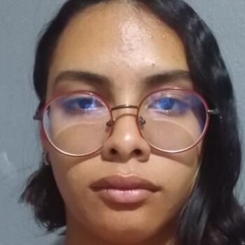 Babysitter in Conde: Ysadora