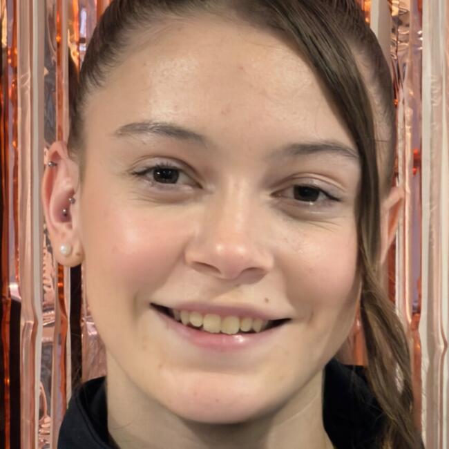 Babysitter in Wacquinghen: Emma