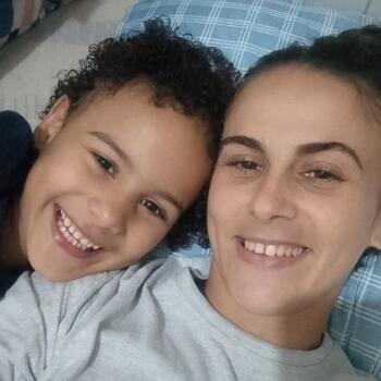 Babá em Itajaí: Antonia