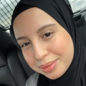 Babysitter in Helsingborg: Yasmin