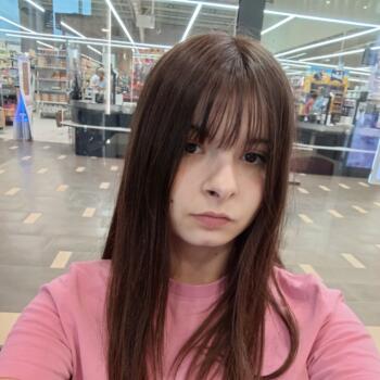 Babysitter in Tours: Clara