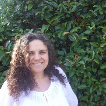 Babysitter Maia: Dora