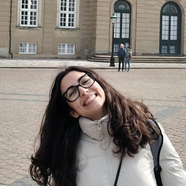 Babysitter in Hässelby (Stockholms län): Daniela