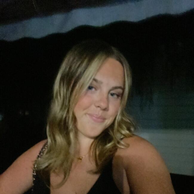 Babysitter in Nîmes: Mailys