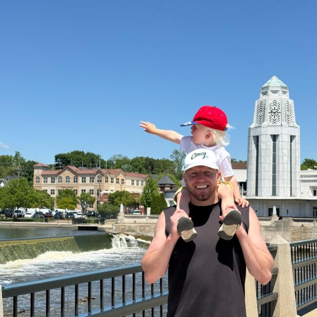 Babysitting job in St. Charles (Illinois): Eric