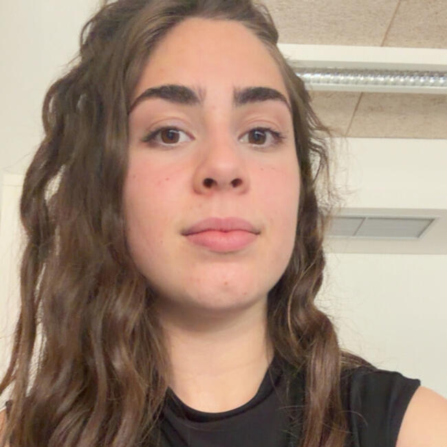 Babysitter in Portimão: Joana