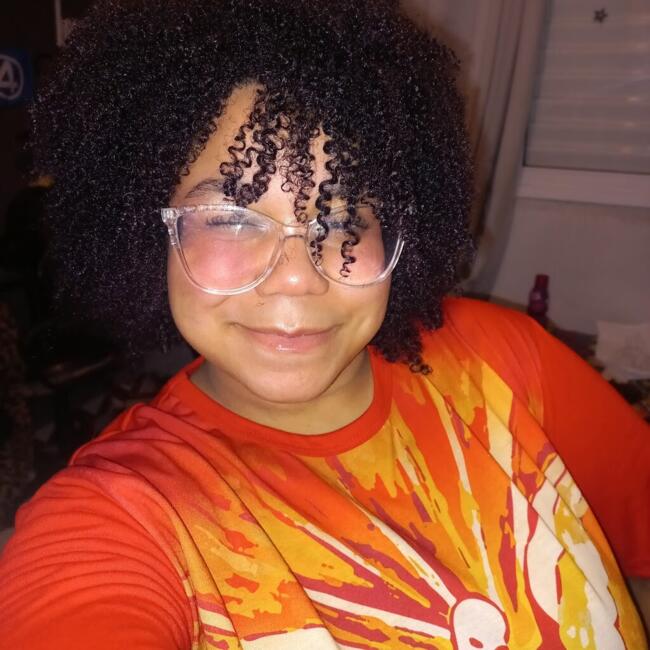 Babá em Suzano: Letícia