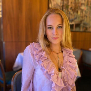 Babysitter in Orgeval: Lea