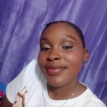 Babysitter in Puerto Vacamonte: Gabrielys