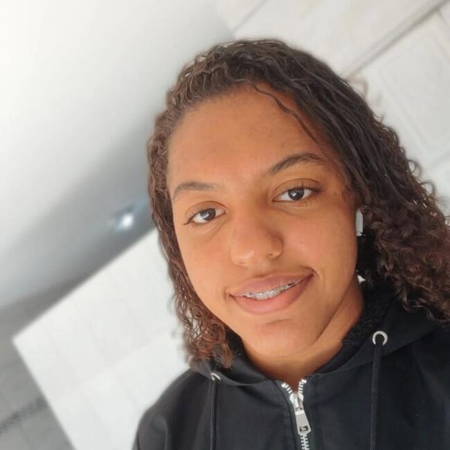 Babysitter in Saquarema: Adryele