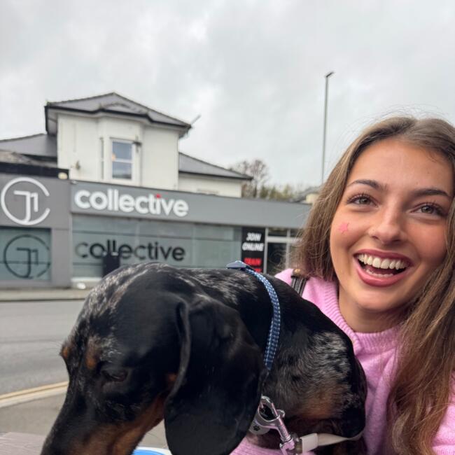 Babysitter in Bath: Darcy